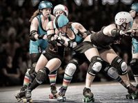 Lire la suite : Roller-Derby, ça continue sur Paris : RV le 21 février avec Arollo !